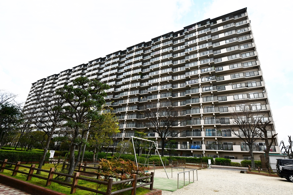 京橋グリーンハイツ 二号棟